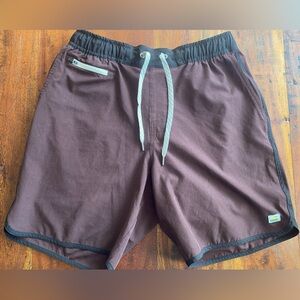 Vuori Banks shorts - men’s medium